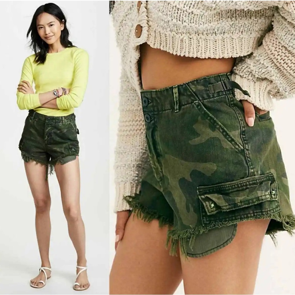 Free People Commander Cutoff Camo Shorts - Size 6